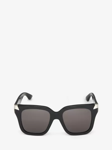 Sunglasses Damen Oversize-Sonnenbrille Mit Punk-Nieten Alexander Mcqueen Schwarz/Rauch